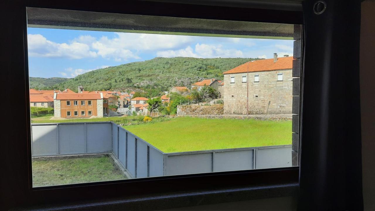 Villas Do Laboreiro - Casa 8 Castro Laboreiro Εξωτερικό φωτογραφία